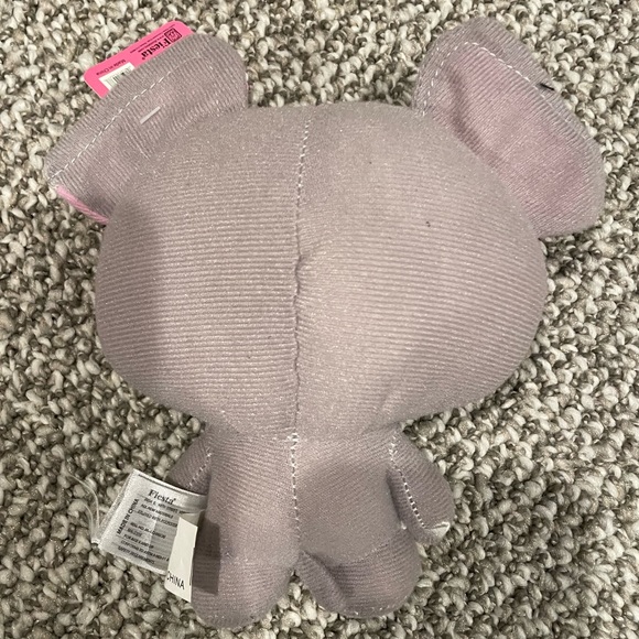 Hello Kitty In an Elephant plush (6in) - Picture 2 of 3